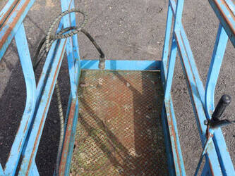 1997-jlg-2033e-46018209