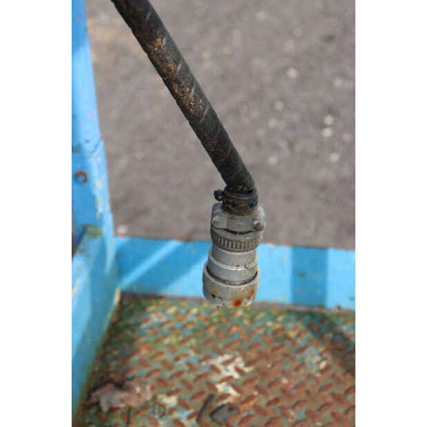 1997 جيه ال جي 2033E-46018210