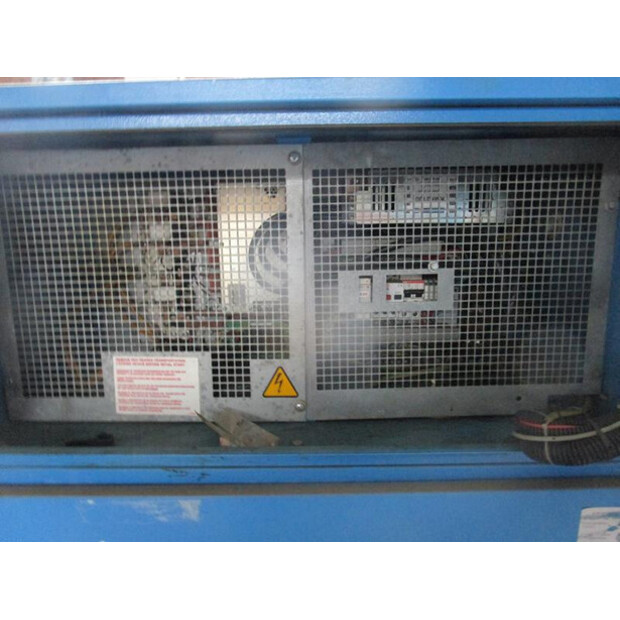 2004 كومبير L45SR-46018336