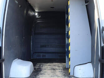 2021-mercedes-benz-sprinter-519-cdi-46018374