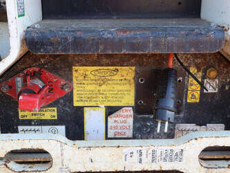 2014-jlg-1230es-1432667-46018467