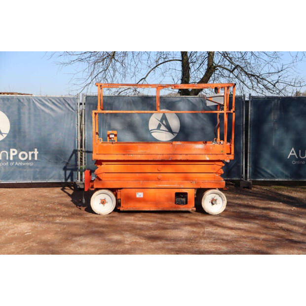 2011 سكايجاك SJ3220-46018482