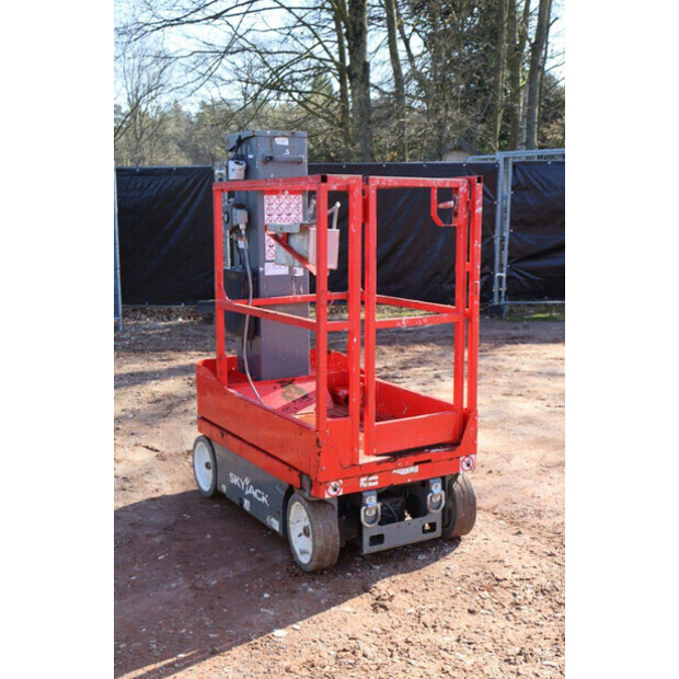 2016 SkyJack SJ16-46018525