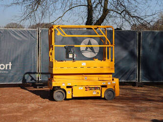 Image for SCISSOR LIFTS 2014 Haulotte OPTIMUM 8