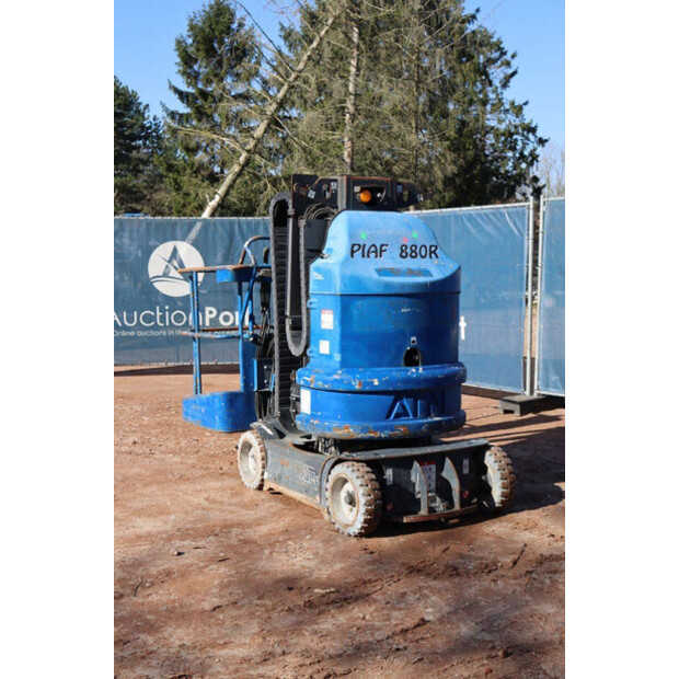 JLG Piaf 880R-46018655