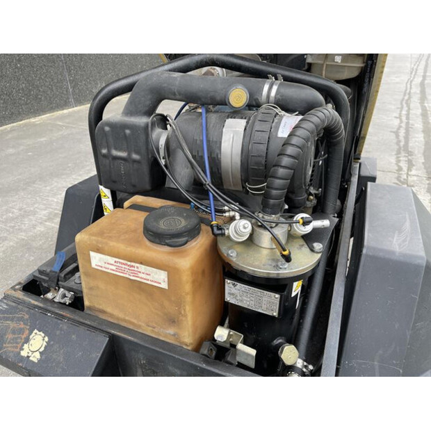 2012 دووسان 7/20-46018781