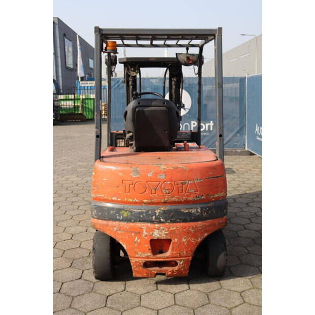 2001 Toyota FBMF25-46019762