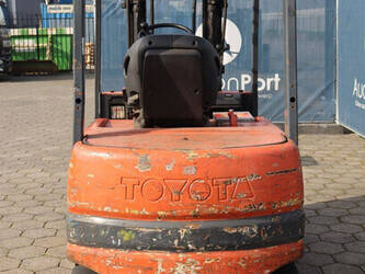 2001-toyota-fbmf25-1432701-46019762