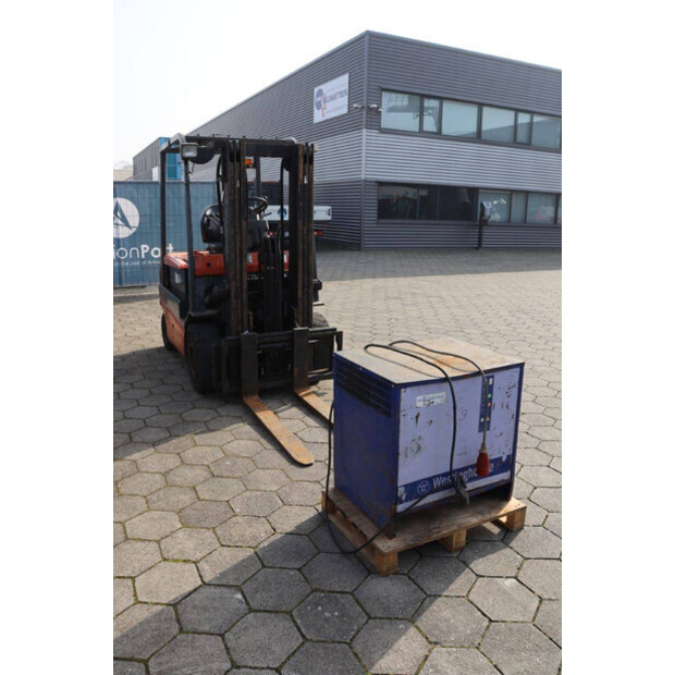 2001 Toyota FBMF25-46019764