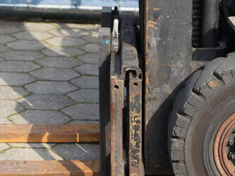 2001-toyota-fbmf25-1432701-46019767