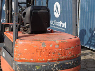 2001-toyota-fbmf25-1432701-46019779