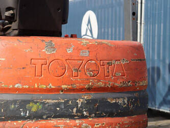 2001-toyota-fbmf25-1432701-46019782