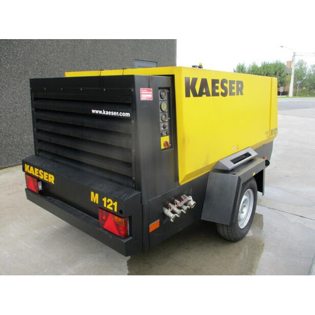 2002 Kaeser M121-46020119