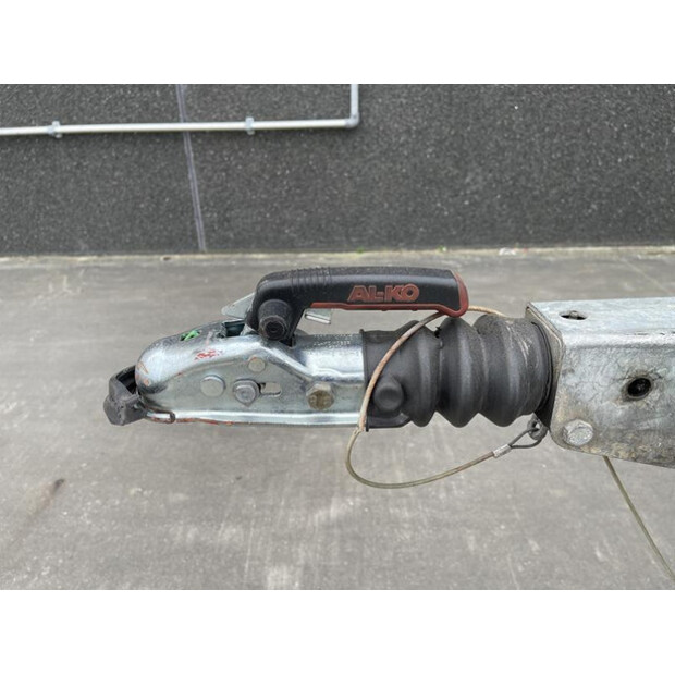 2011 Kaeser M 122 - N-46020137