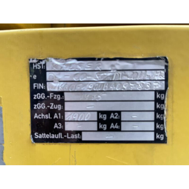 2011 Kaeser M 122 - N-46020140