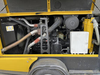 2011-kaeser-m-122-n-950415-46020145