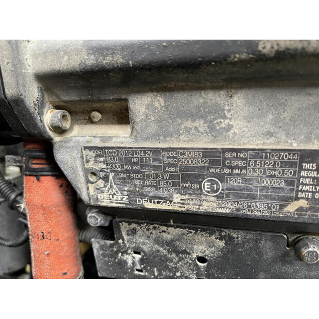 2011 Kaeser M 122 - N-46020148