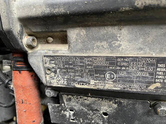 2011-kaeser-m-122-n-950415-46020148