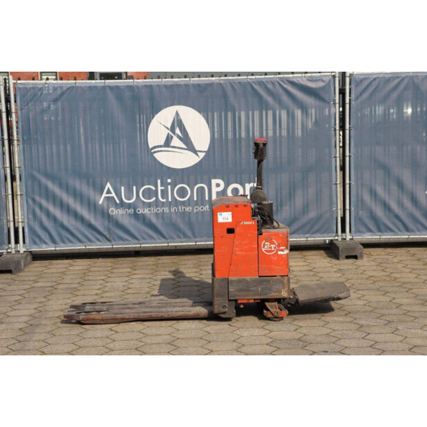 1992 بي تي LT-2000E/10-46020153