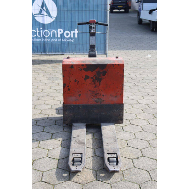 1992 بي تي LT-2000E/10-46020159