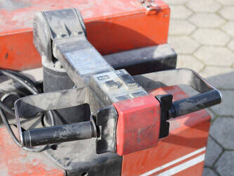 1992-bt-lt-2000e-10-46020164