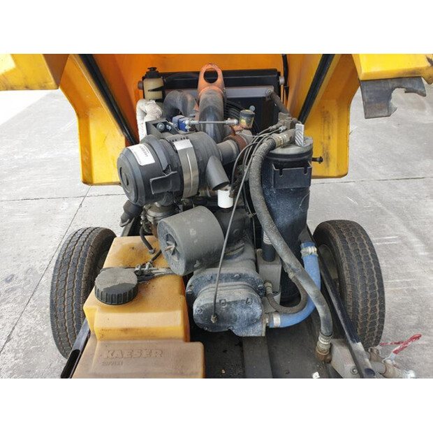 2011 Kaeser M 30-46020246