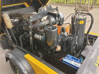 2011-kaeser-m50-950427-46020293