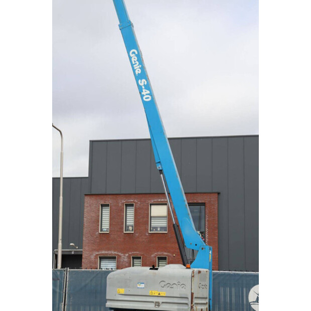 2013 Genie S-40-46020295