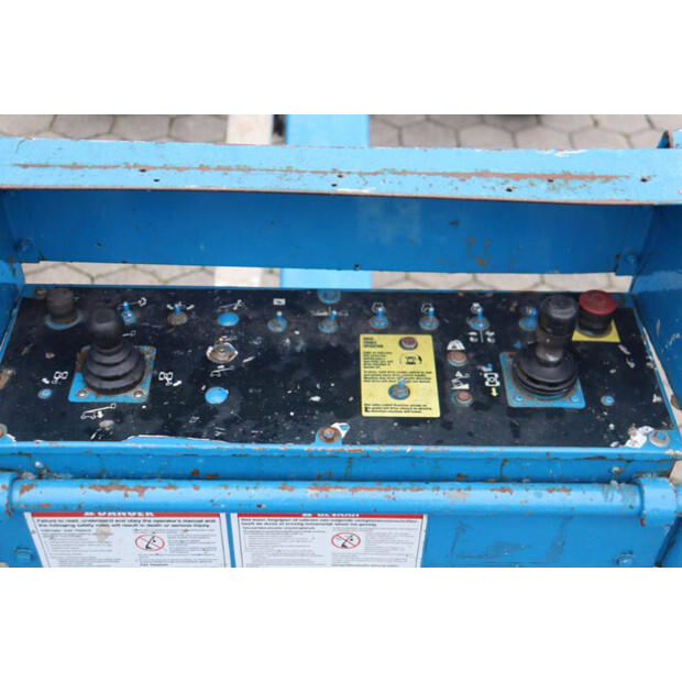 2013 Genie S-40-46020317