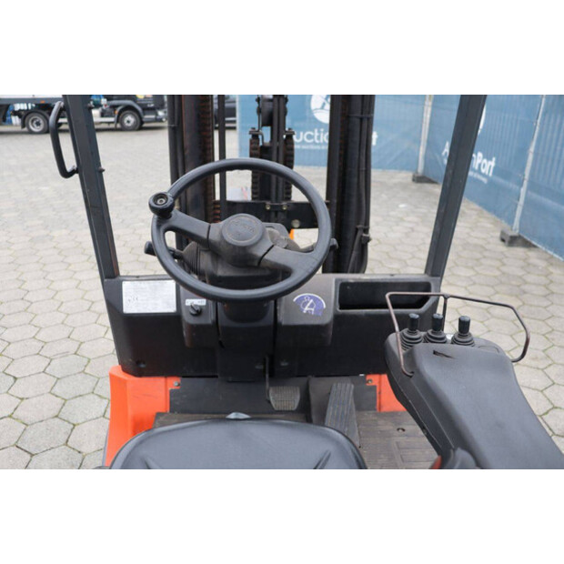 2005 Toyota 7FBMF25-46020410