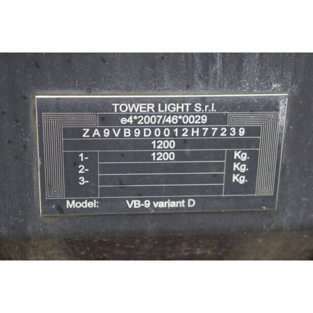 2012 Towerlight VB9LR-1451-46020456