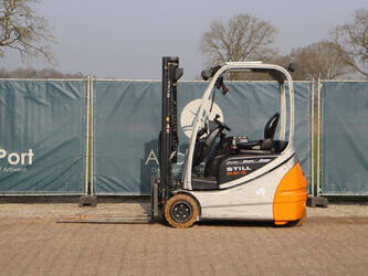 2005-still-rx20-18-1432726-46020825