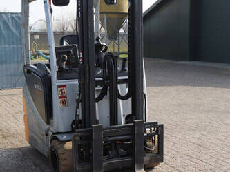 2005-still-rx20-18-1432726-46020831