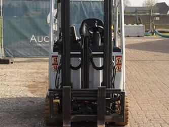 2005-still-rx20-18-1432726-46020832