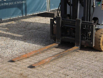 2005-still-rx20-18-1432726-46020834