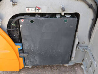 2005-still-rx20-18-1432726-46020859