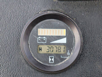 1993-yale-erp-18x-1432728-46020948