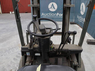 2002-mitsubishi-fb20-k-1432730-46021033