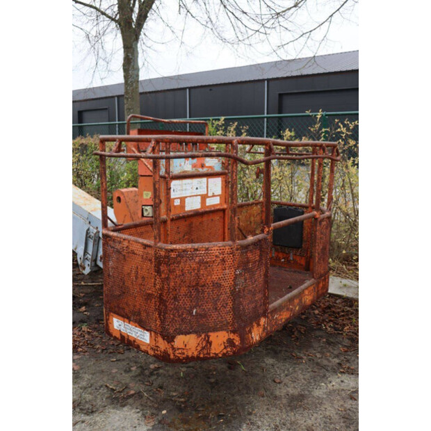 2001 Aichi SR182-46021071