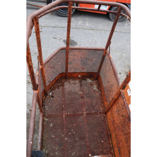 2001 Aichi SR182-46021072