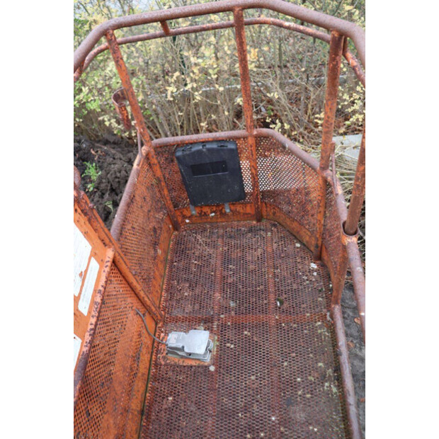 2001 Aichi SR182-46021073