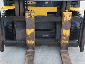 2010-komatsu-fb18m-12-1432732-46021107