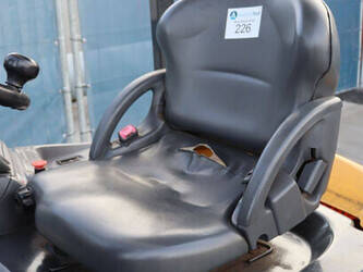 2010-komatsu-fb18m-12-1432732-46021121