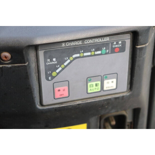 2010 كوماتسو FB18M-12-46021129