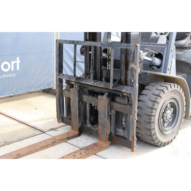 2016 يونيكاريرز 40-46021412