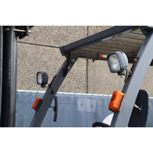 2016 يونيكاريرز 40-46021417