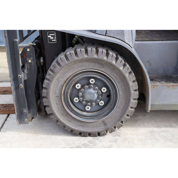 2016 يونيكاريرز 40-46021418