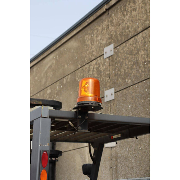 2016 يونيكاريرز 40-46021424