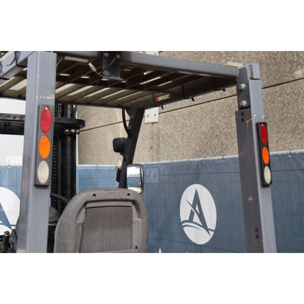 2016 يونيكاريرز 40-46021426