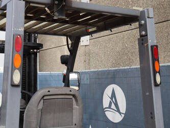 2016-unicarriers-40-46021426